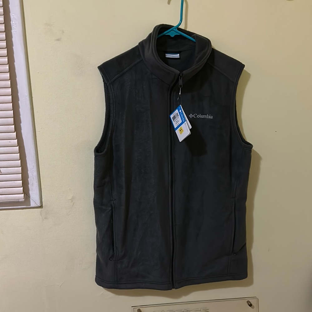 Columbia Vest